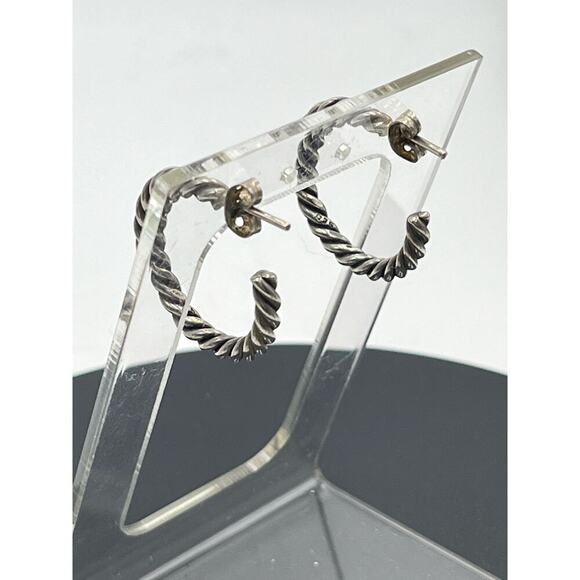 Sterling silver 925 Ribbed Textured Hoop Earrings 2.6mm, 7.6 Grams, 1” - Picture 6 of 14